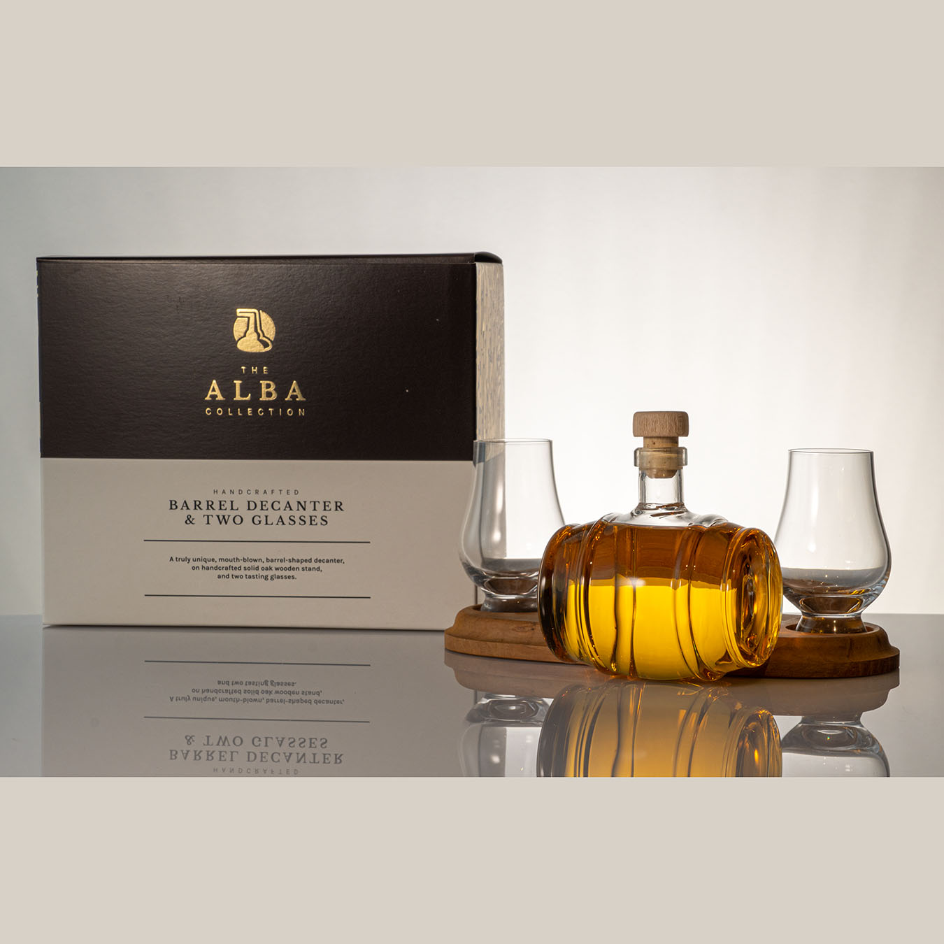 Alba Collection - Mini Barrel decanter, with 2 wee GG, 200ml vol