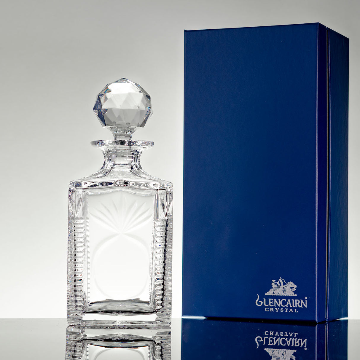 Glencairn - Crystal Decanter, Bothwell Square with Pres. Box