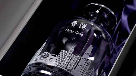 Glencairn - Iona Crystal Decanter, Engraved Hong Kong Skyline, with Pres. Box